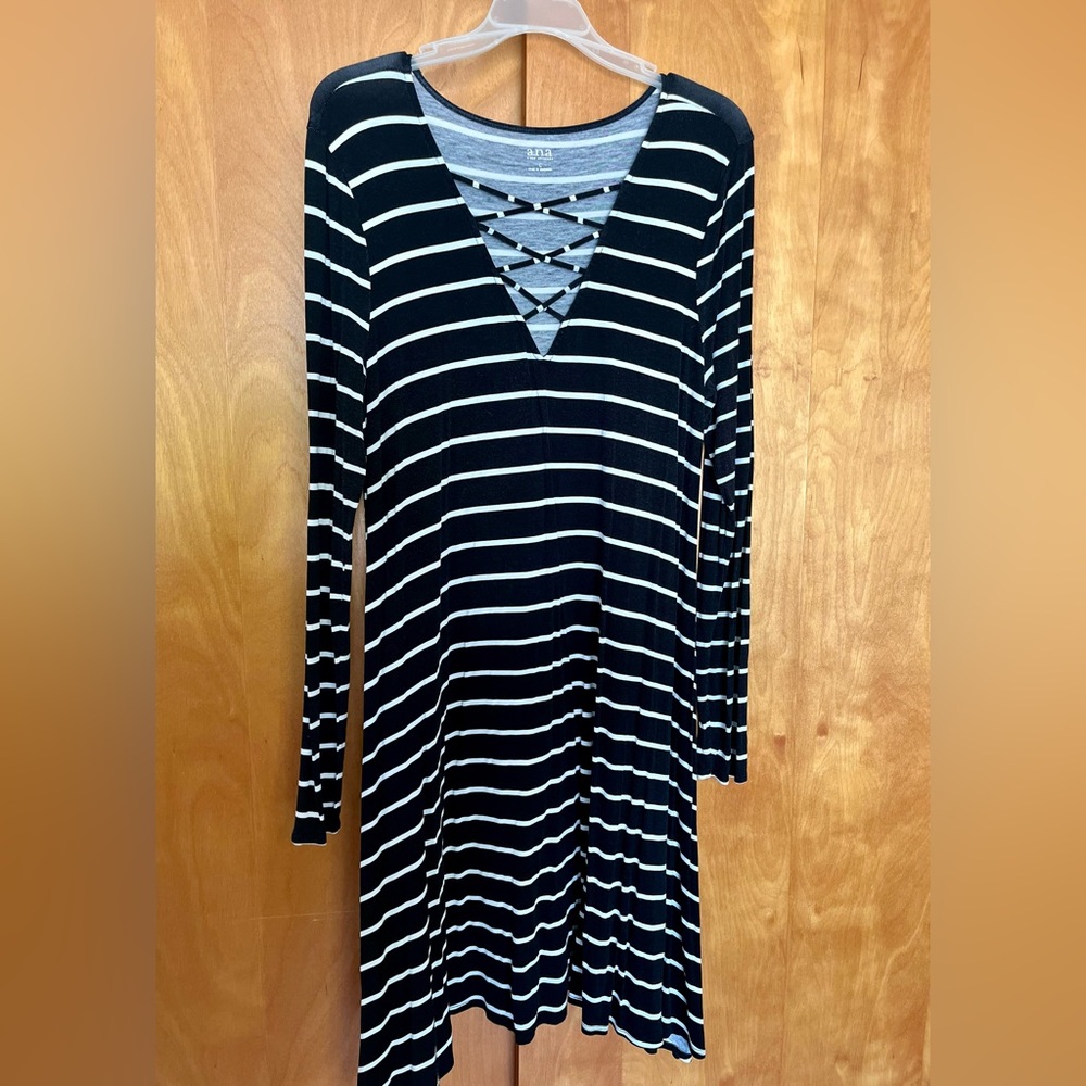 Fit & Flair Dress▪️ a.n.a ▪️ Size Large